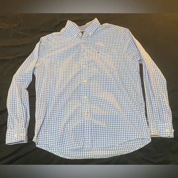 Large Tommy Hilfiger Men’s Blue & White button up PERFECT No stains No Flaws 🤩 - Picture 5 of 14